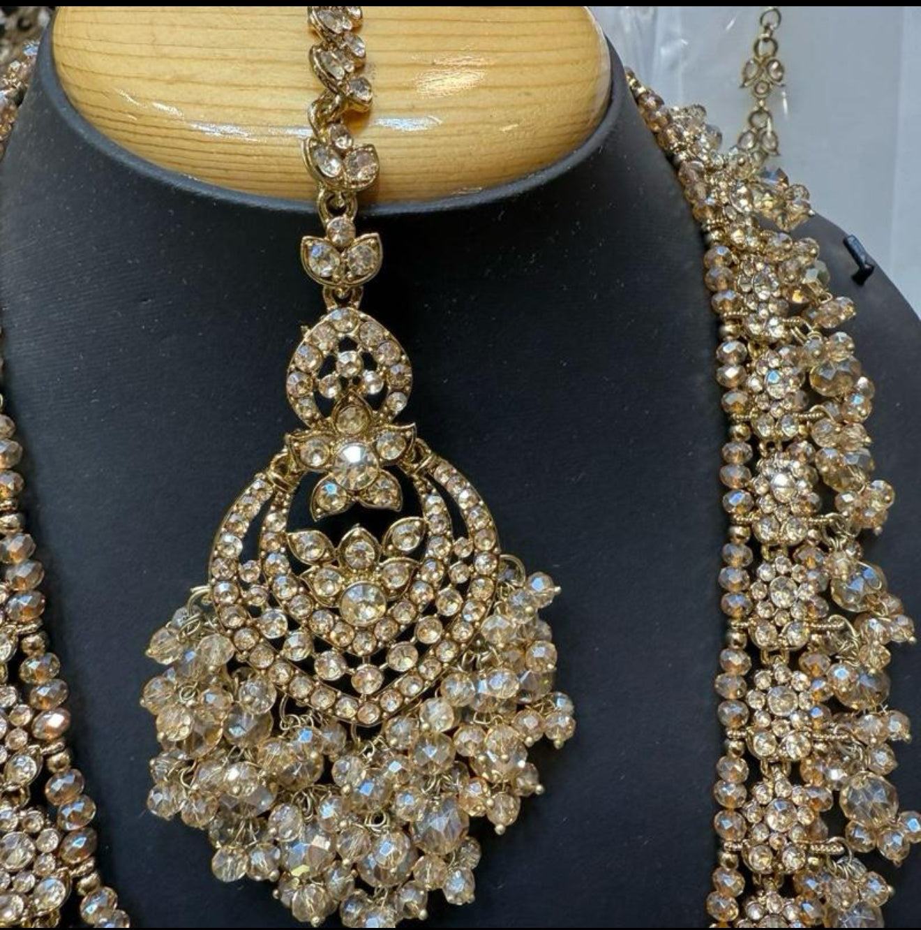 Indian jewellery long necklace